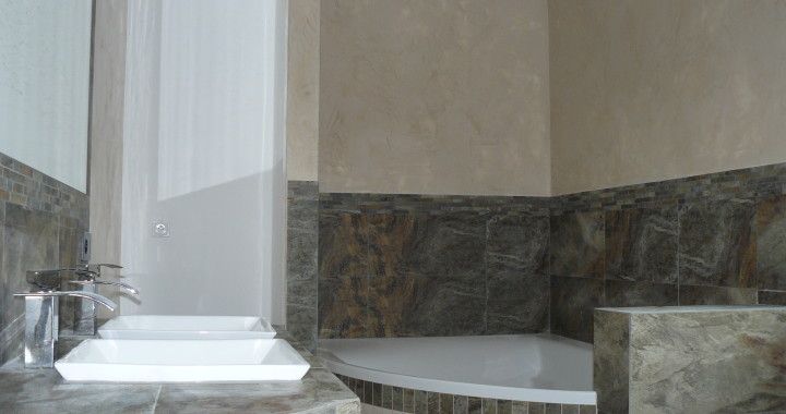 Benátský štuk v koupelně - konečná podoba